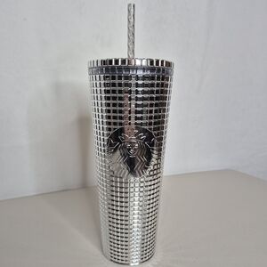 Starbuck 2023 Holiday Metallic Mirror Silver Grid Venti Cold Cup